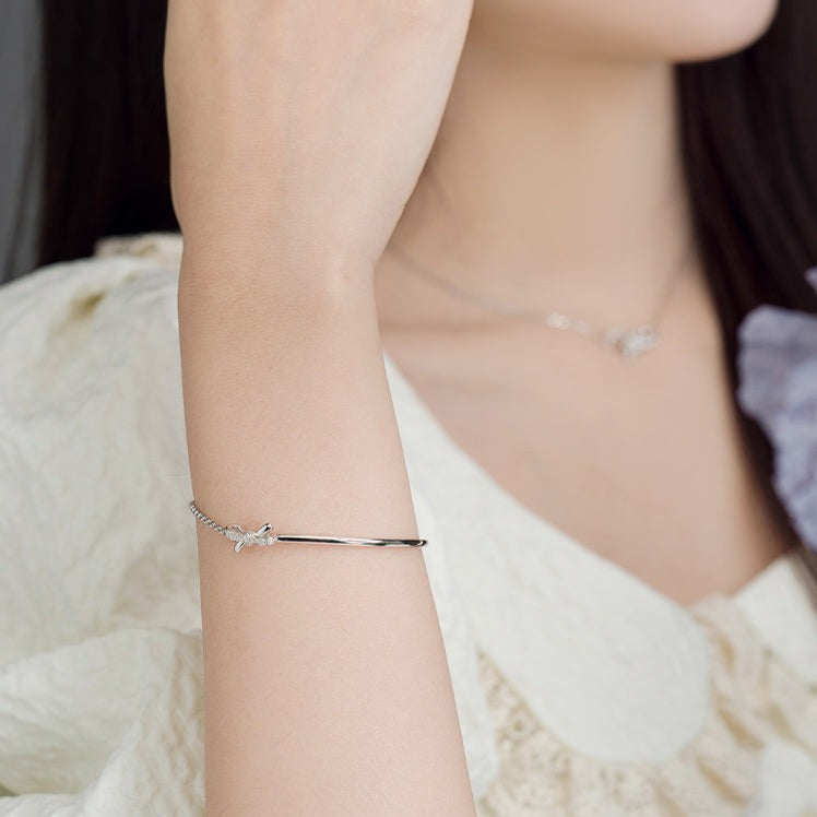 S925 Silver Bow Knot Half Bangle Bracelet