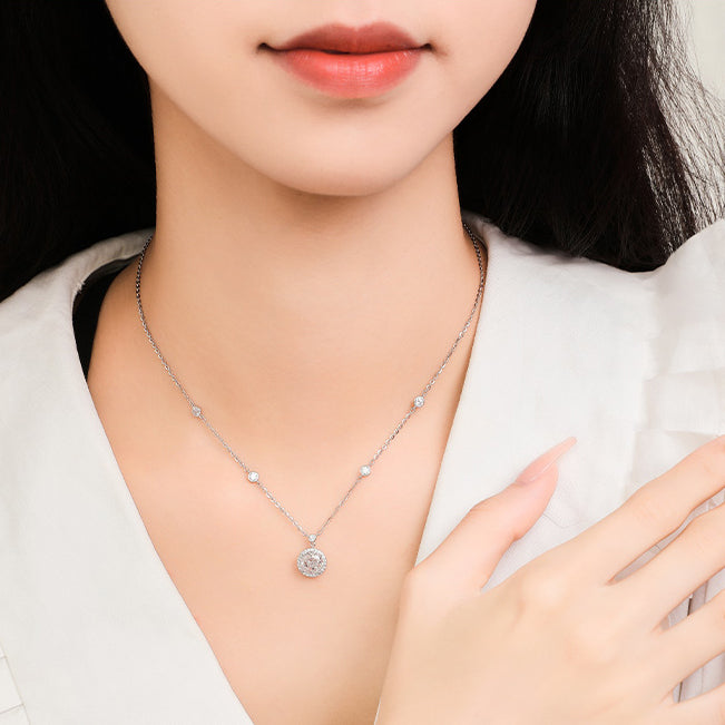 S925 Silver Round Cut Zircon Halo Necklace