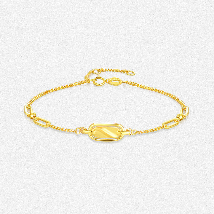 18K Gold Oval Tag Curb Chain Bracelet