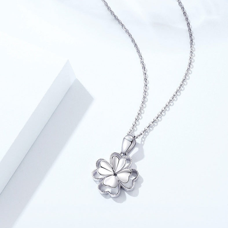 Pt950 Platinum Four-Leaf Clover Pendant