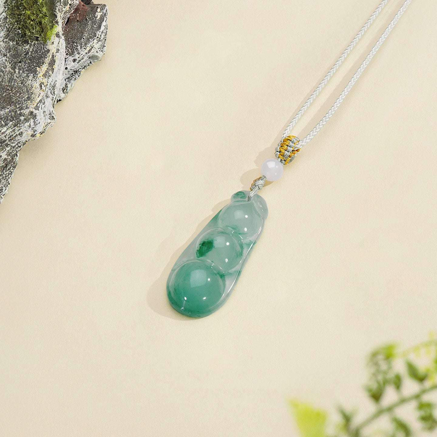 [Pre-sale] Natural African Green Jade Happiness Bean Necklace