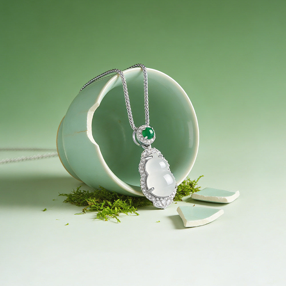 Silver Zircon Chalcedony Ruyi Calabash Gourd Necklace