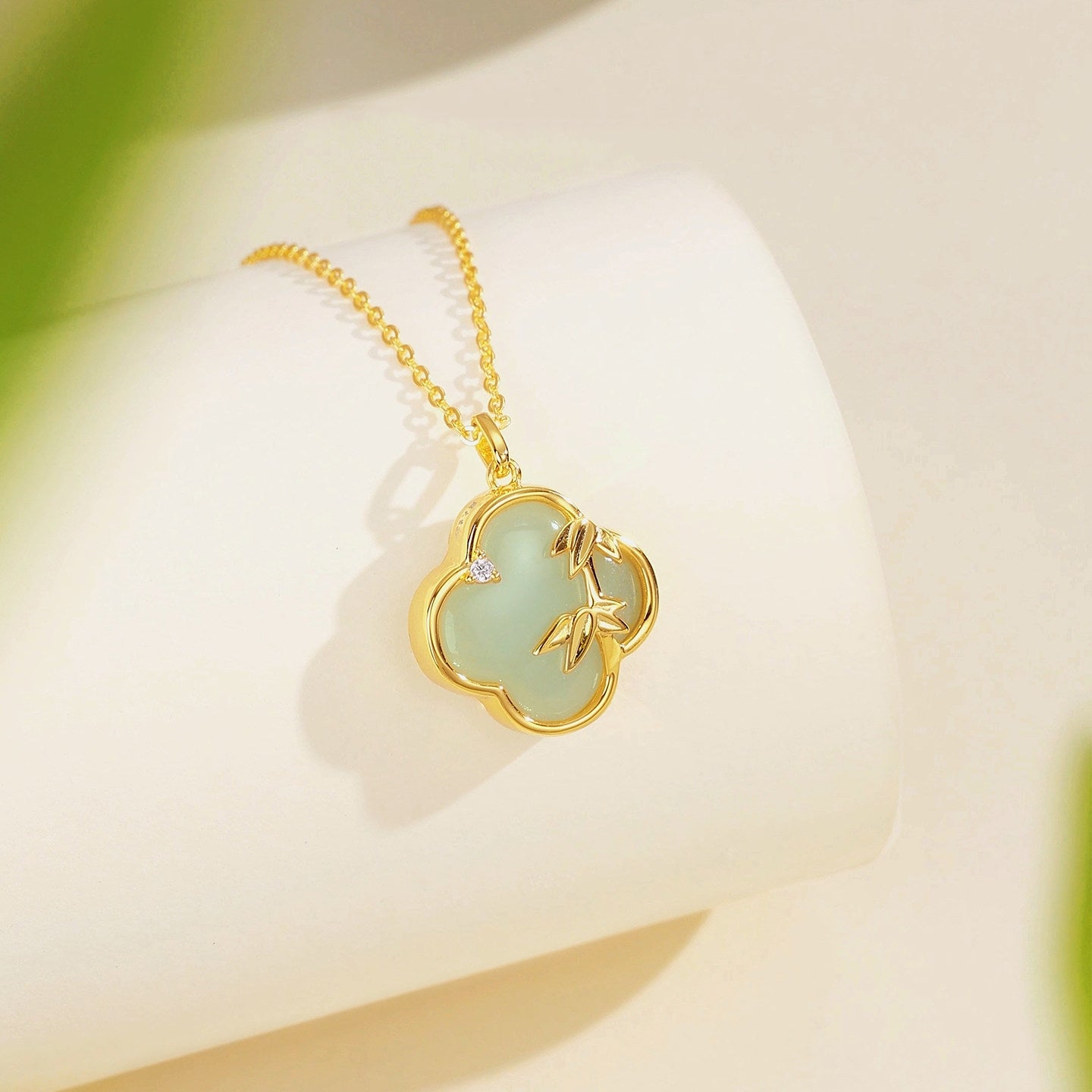 Gold Plated Silver Hetian Jade Bamboo Clover Necklace