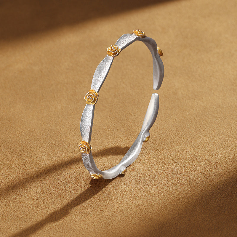 S990 Vintage Style Rose Open Bangle