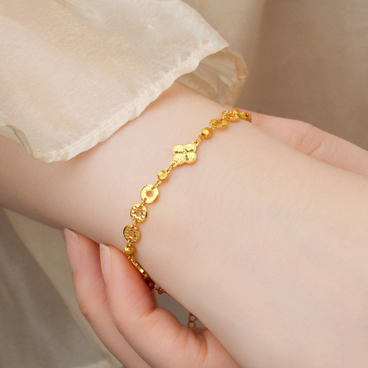 [Pre-sale] Gold Plated Silver Coins Clover Bracelet