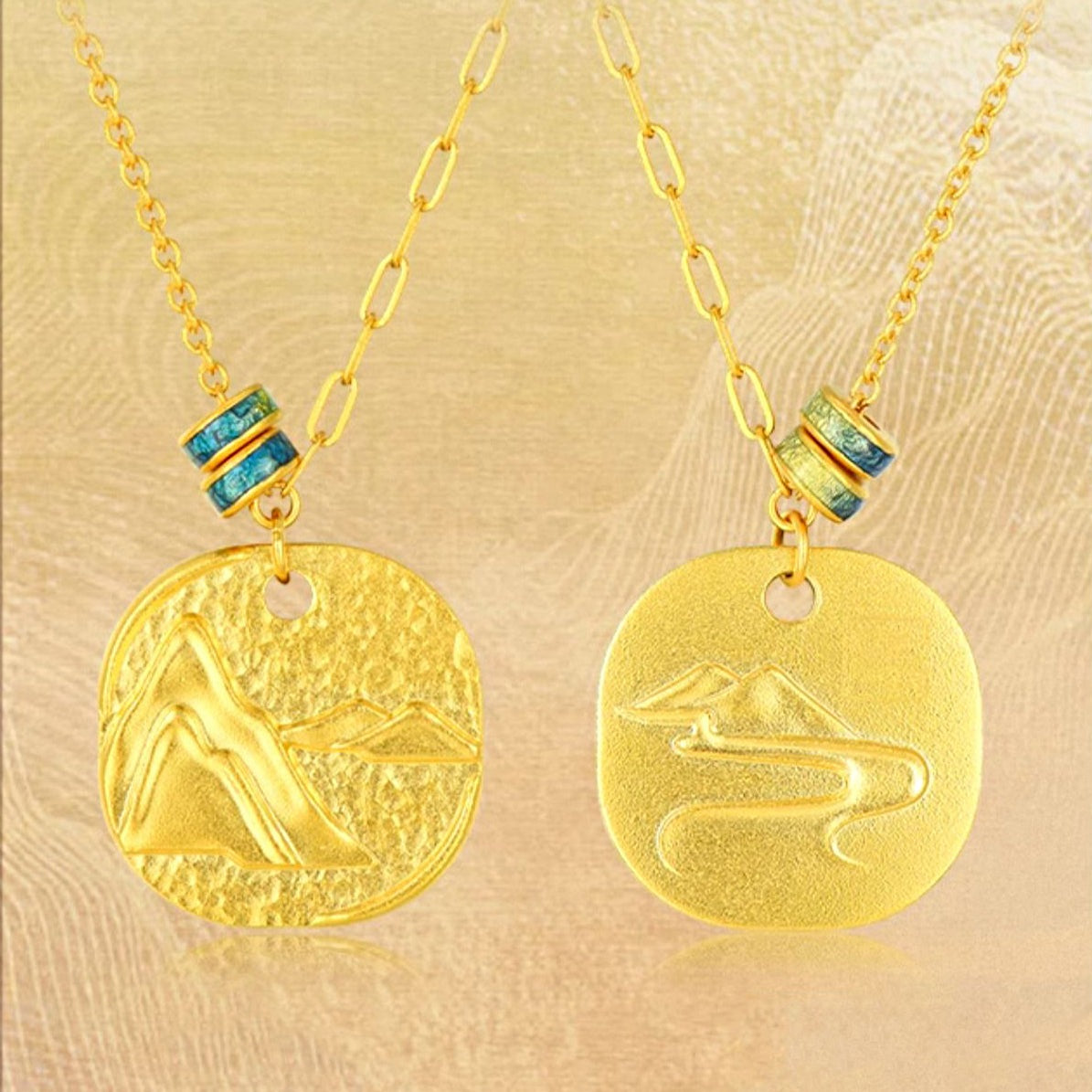 A Grand Panorama of Rivers and Mountains Series 24K Gold Hammer Pattern Couple Necklaces