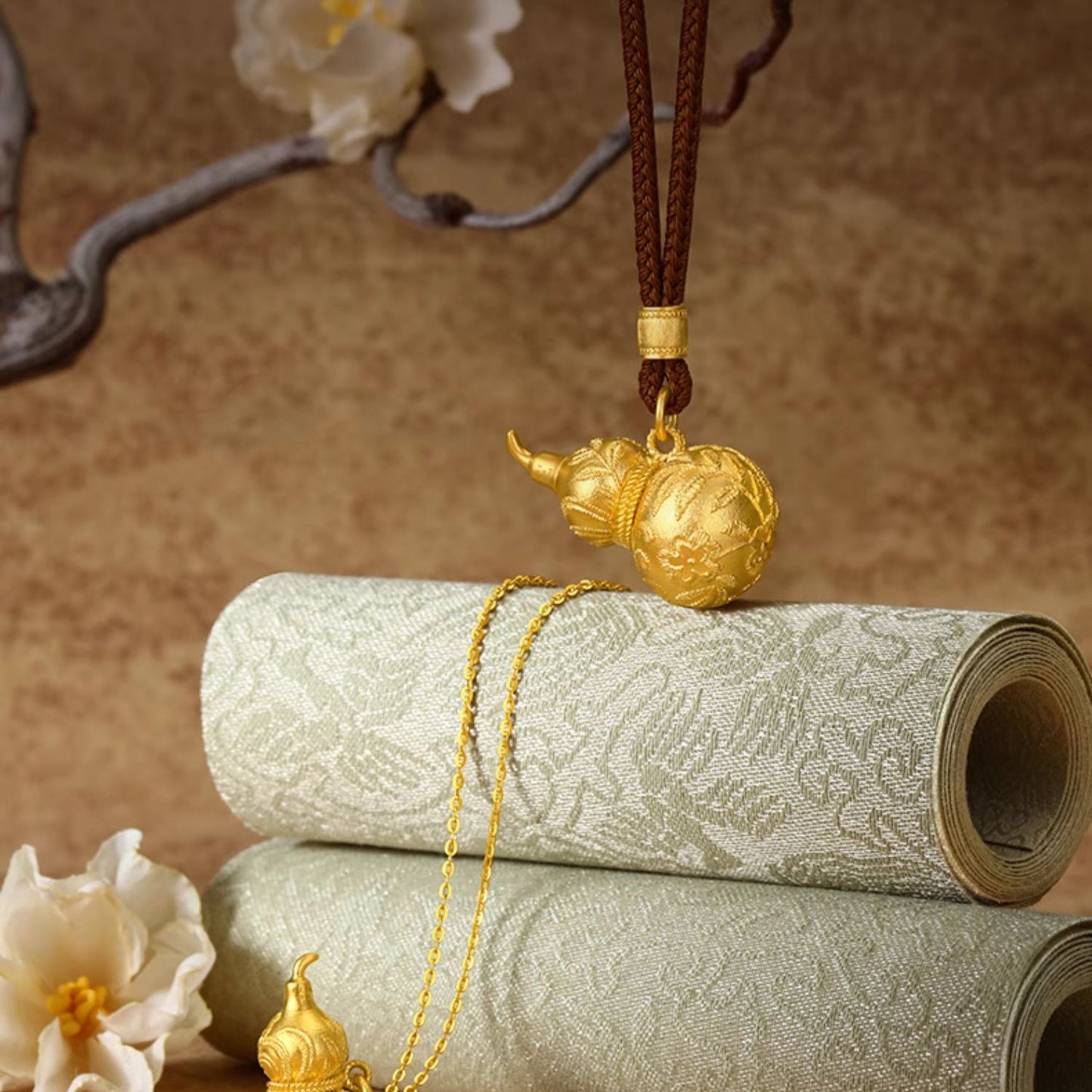 Chinese Cultural Relics Series 24K Gold Nanjing Brocade Gourd Necklace