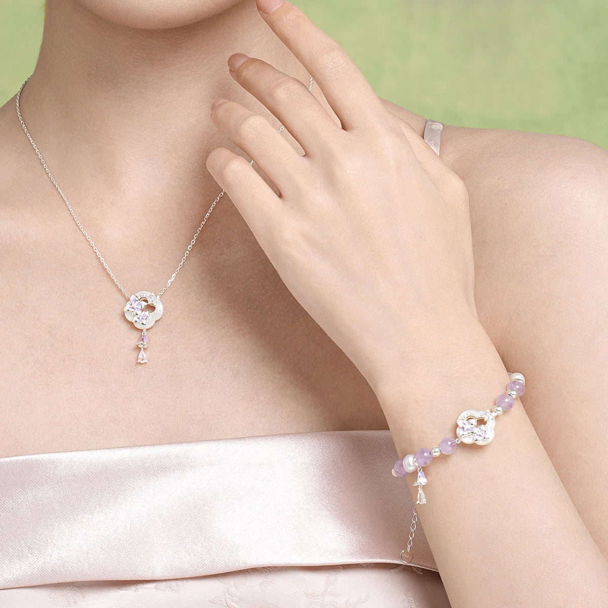 Silver Shell Wisteria Flower Garden Jewelry Set - Bracelet Necklace