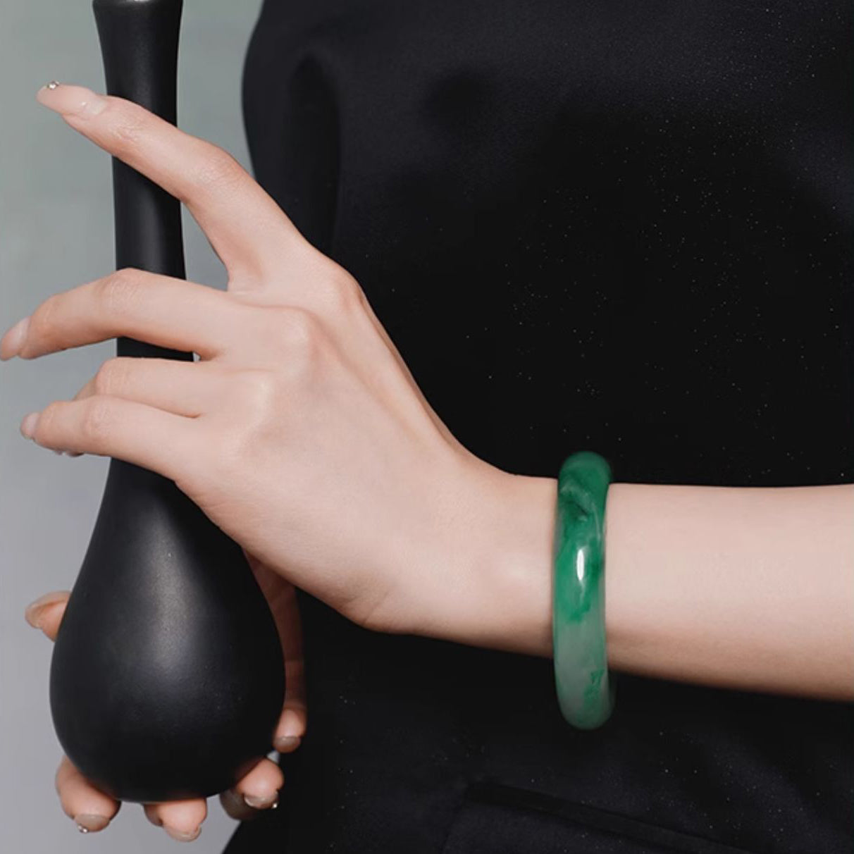 Natural African Green Jade Bangle