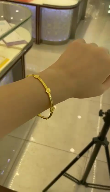 link for Zainab‘s bangle 58size