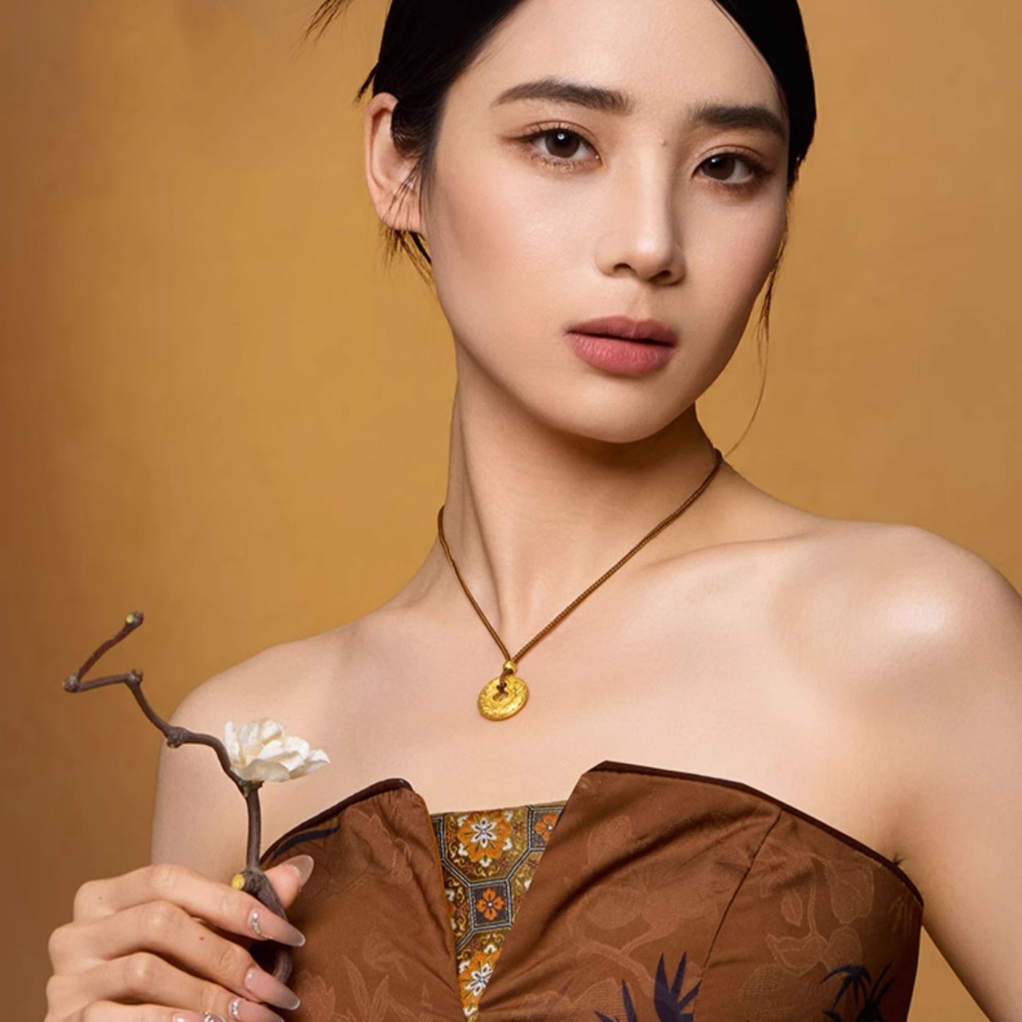 Chinese Cultural Relics Series 24K Gold Nanjing Brocade Ping An Buckle Necklace
