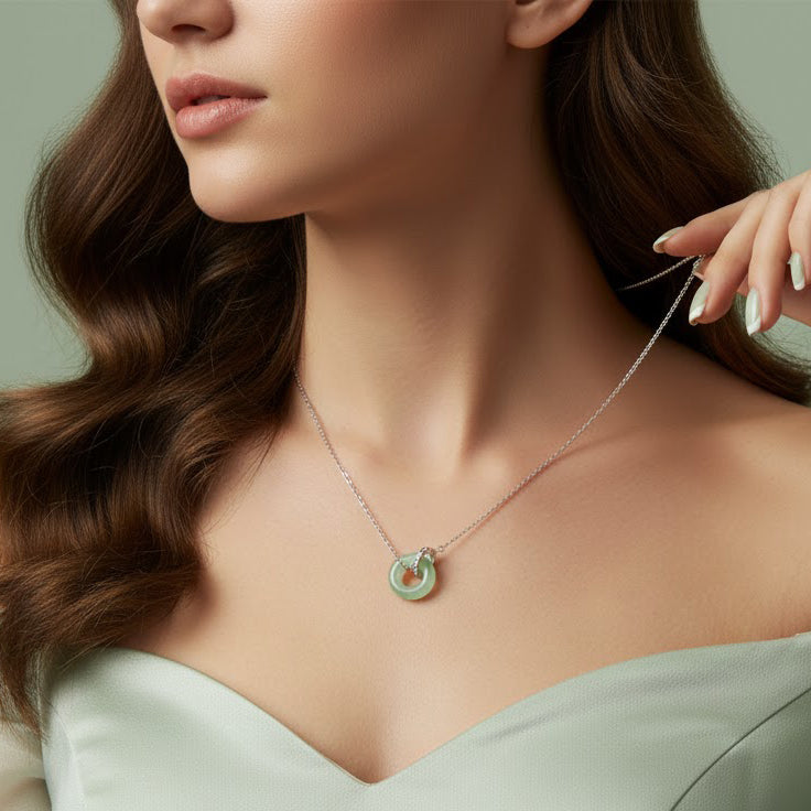Natural Jade Double Circle Interlocking Necklace | Infinity