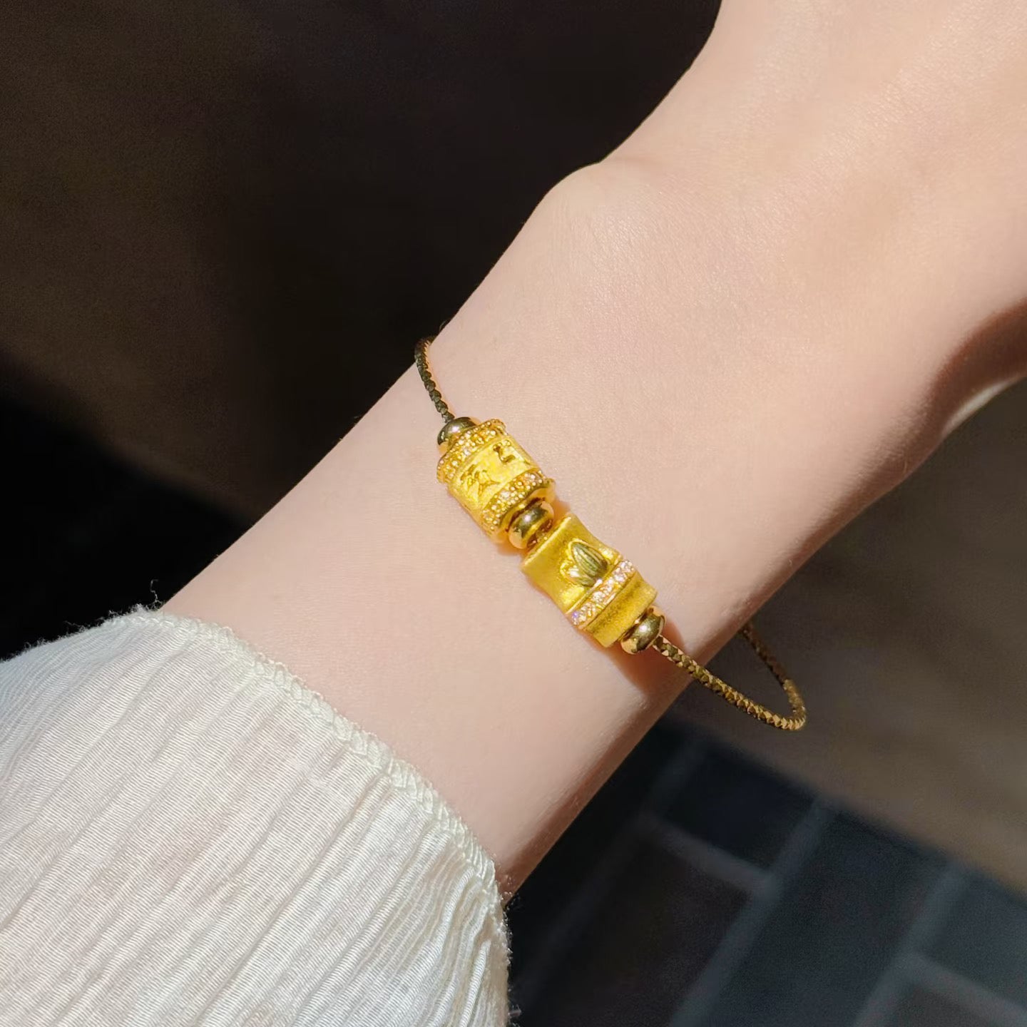 [Pre-sale] Chinese Cultural Relics Series 24K Gold Diamond Blessing Charm