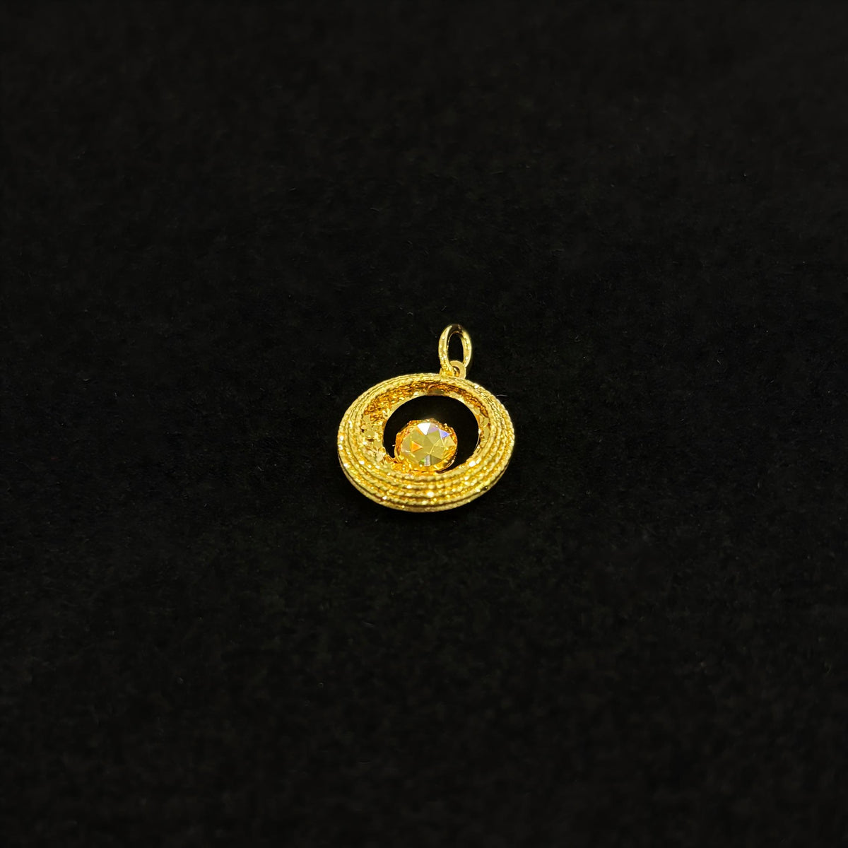 [Pre-sale] Dazzling Gold Series 24K Gold Moon Ball Pendant