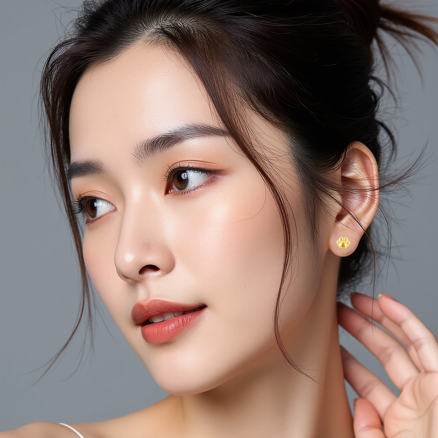 24K Gold Cute Cat Paw Stud Earrings