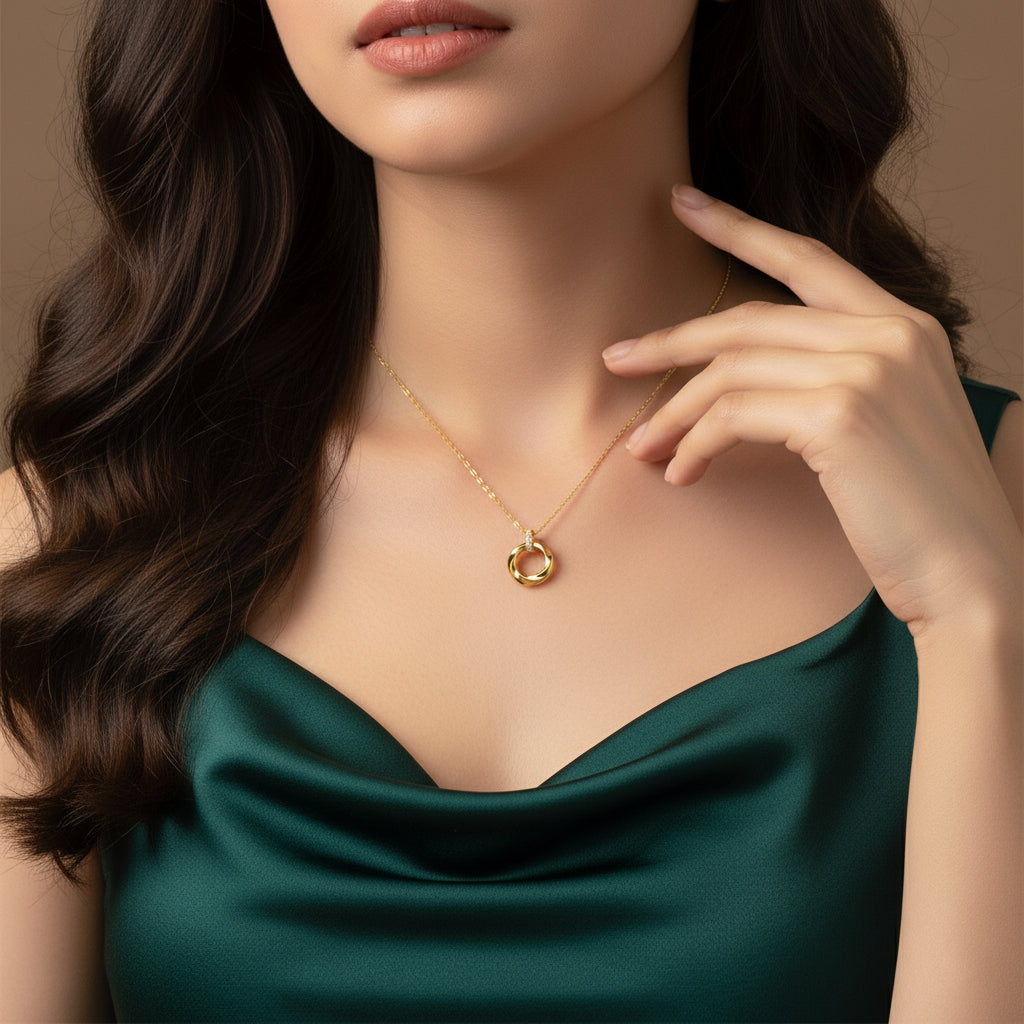 [Pre-sale] 24K Gold Diamond Classic Mobius Strip Pendant
