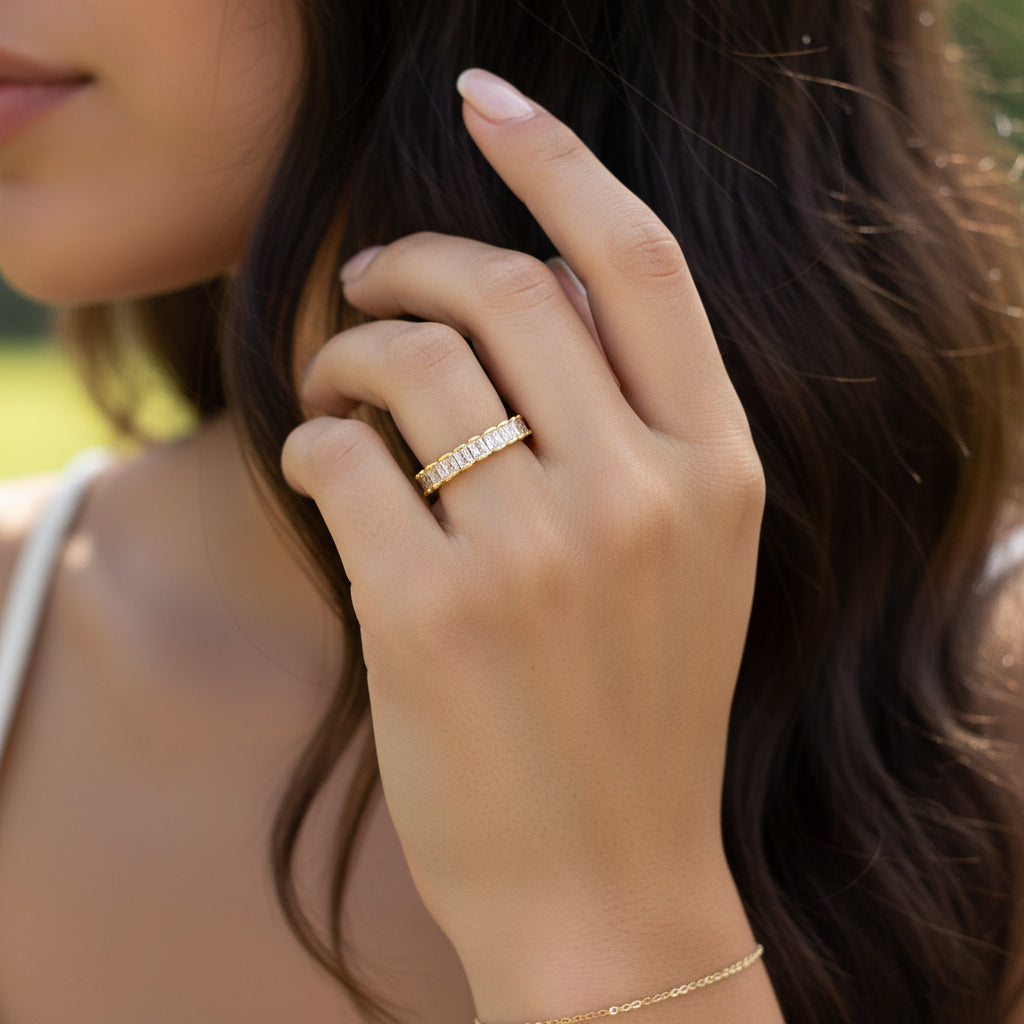 [Pre-sale] Silver Zirconia Eternity Ring