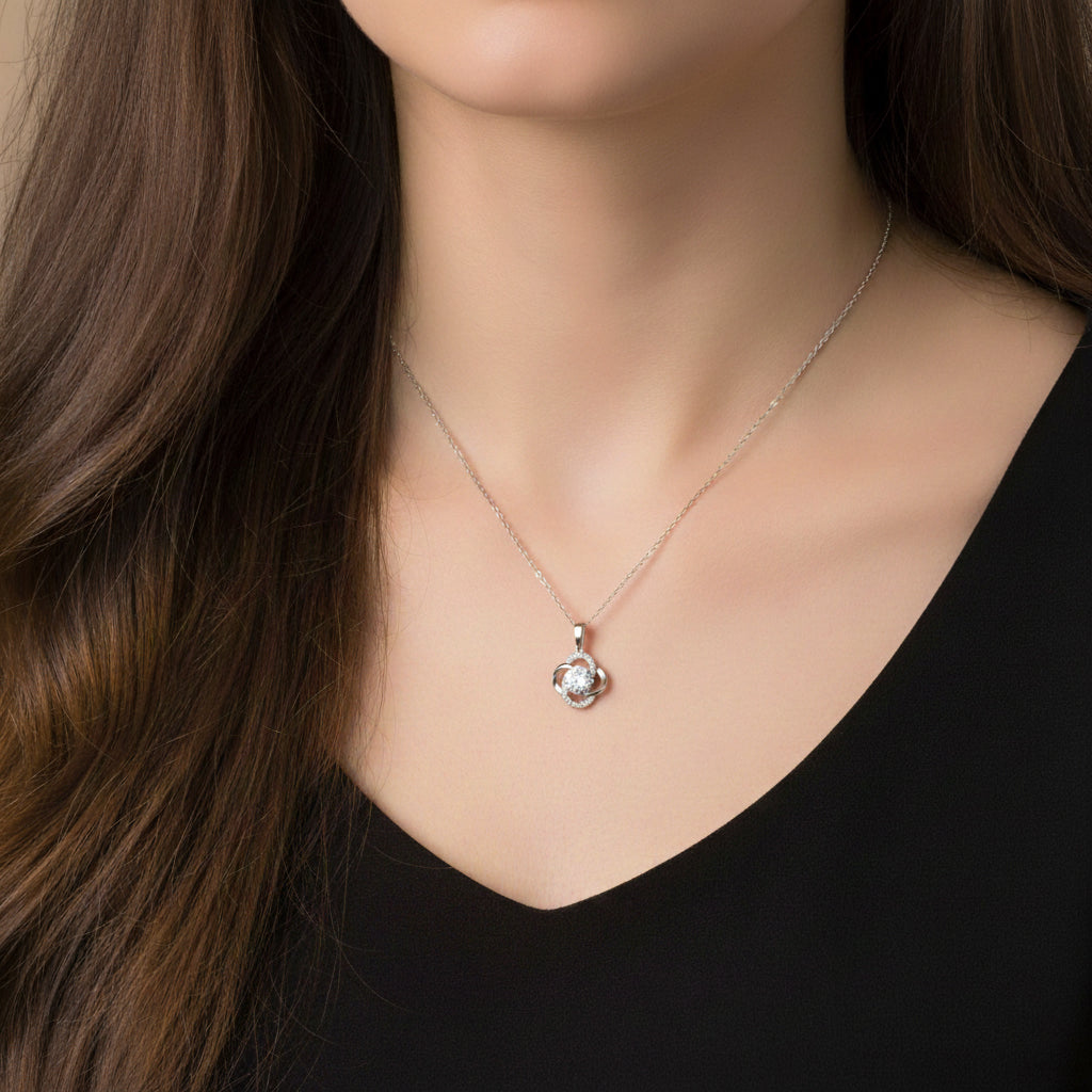 Silver Zircon Elegant Four-leaf Clover Necklace