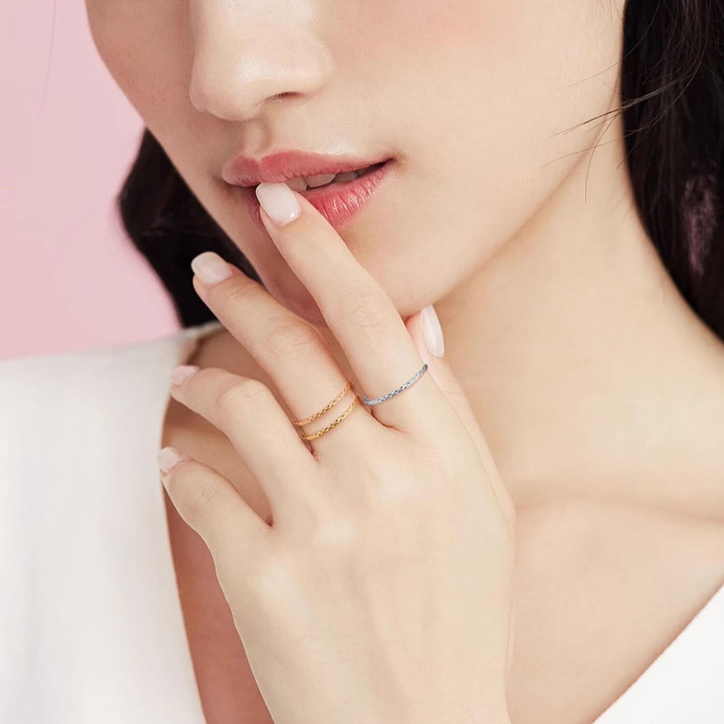 18K Gold Lathes-carved Minimalist Ring