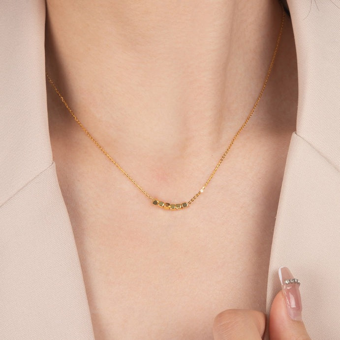 18K Gold O-chain Sugar Cubes Necklace